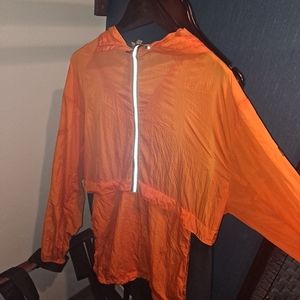 Size Medium Reebok wind breaker
